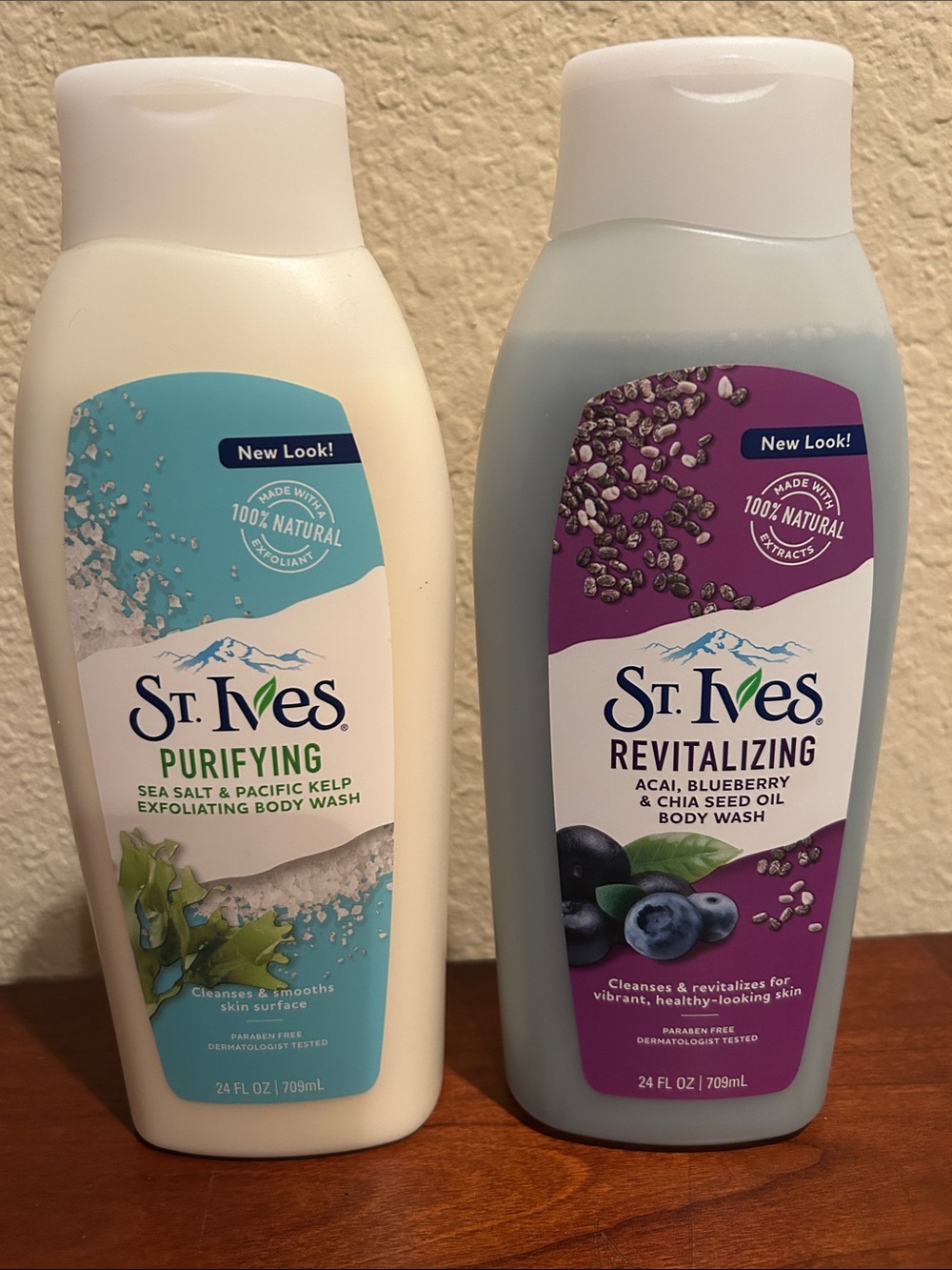 St Ives Body Wash Sea Salt & Pacific Kelp & Açaí Blueberry & Chia Seed Oil (2)